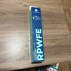 GE Appliances Genuine Refrigerator Water Filter